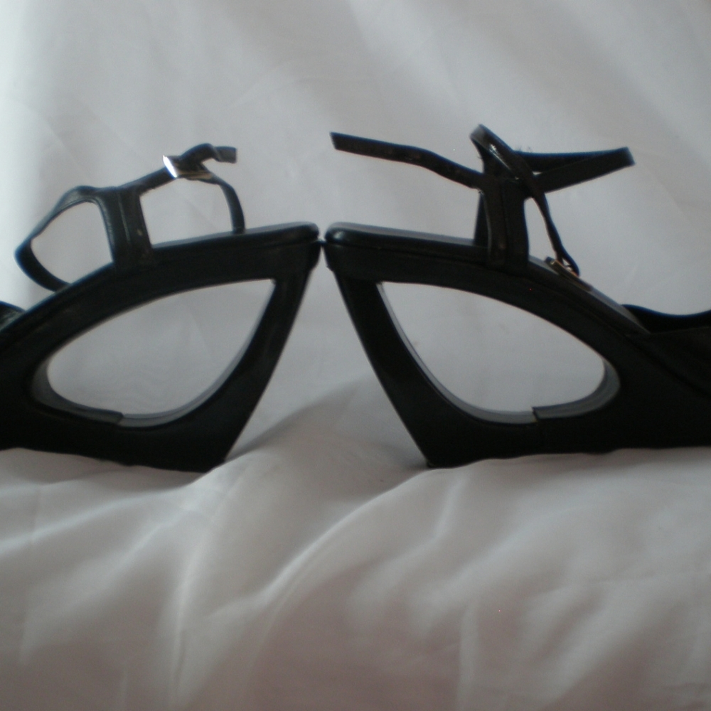 Gucci Wedges